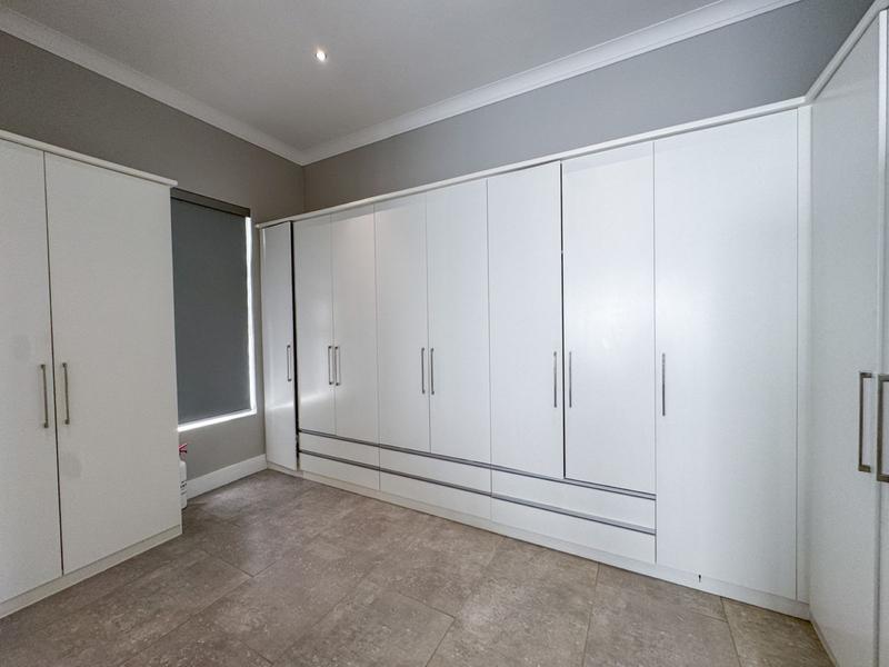 3 Bedroom Property for Sale in Midstream Ridge Gauteng