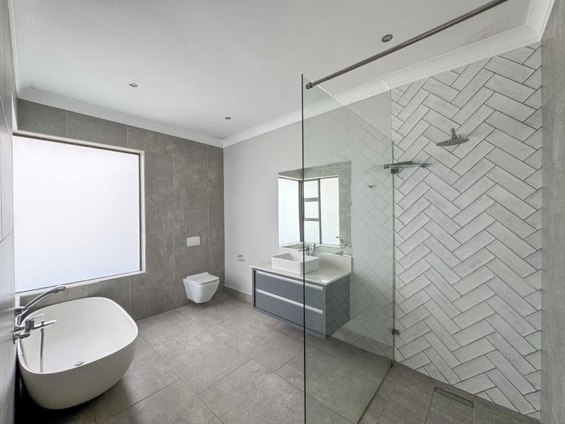3 Bedroom Property for Sale in Midstream Ridge Gauteng