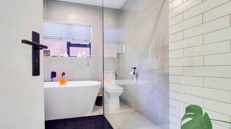 2 Bedroom Property for Sale in Krugersdorp North Gauteng