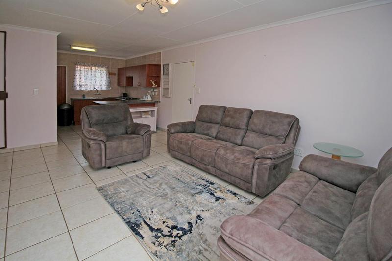 3 Bedroom Property for Sale in Willowbrook Gauteng