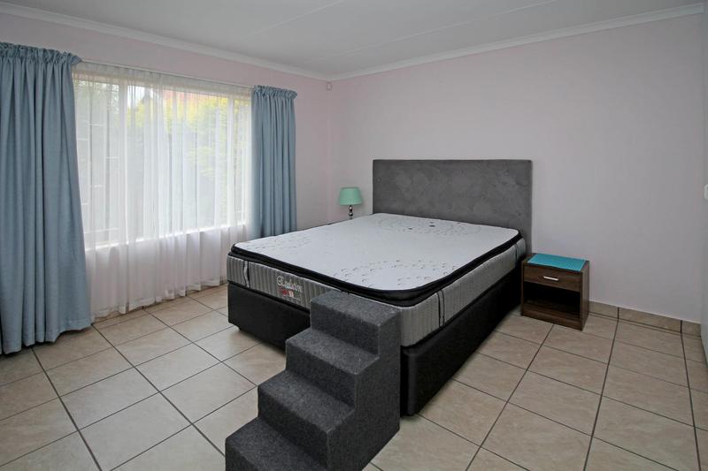 3 Bedroom Property for Sale in Willowbrook Gauteng