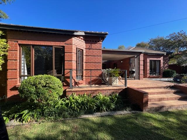 To Let 5 Bedroom Property for Rent in Bryanston Gauteng