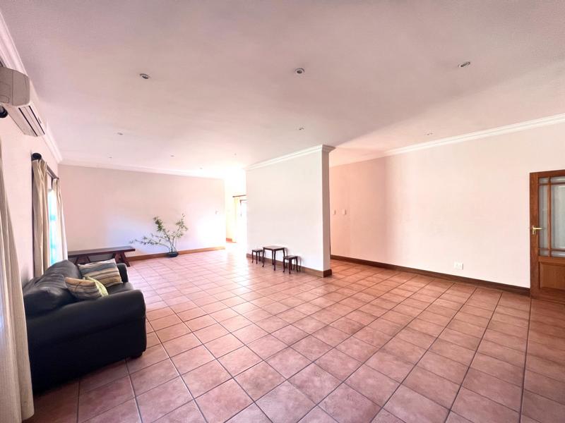 To Let 5 Bedroom Property for Rent in Bryanston Gauteng