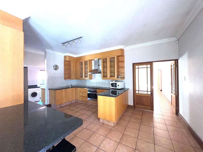 To Let 5 Bedroom Property for Rent in Bryanston Gauteng