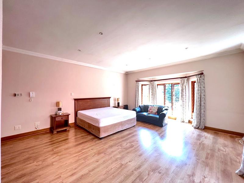 To Let 5 Bedroom Property for Rent in Bryanston Gauteng