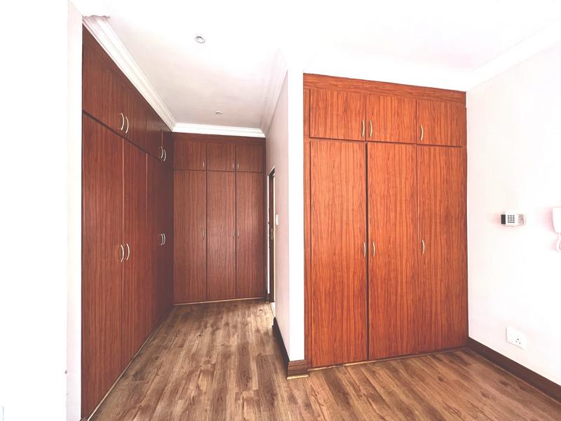 To Let 5 Bedroom Property for Rent in Bryanston Gauteng