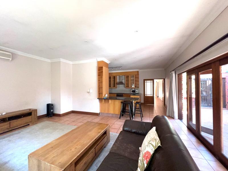 To Let 5 Bedroom Property for Rent in Bryanston Gauteng