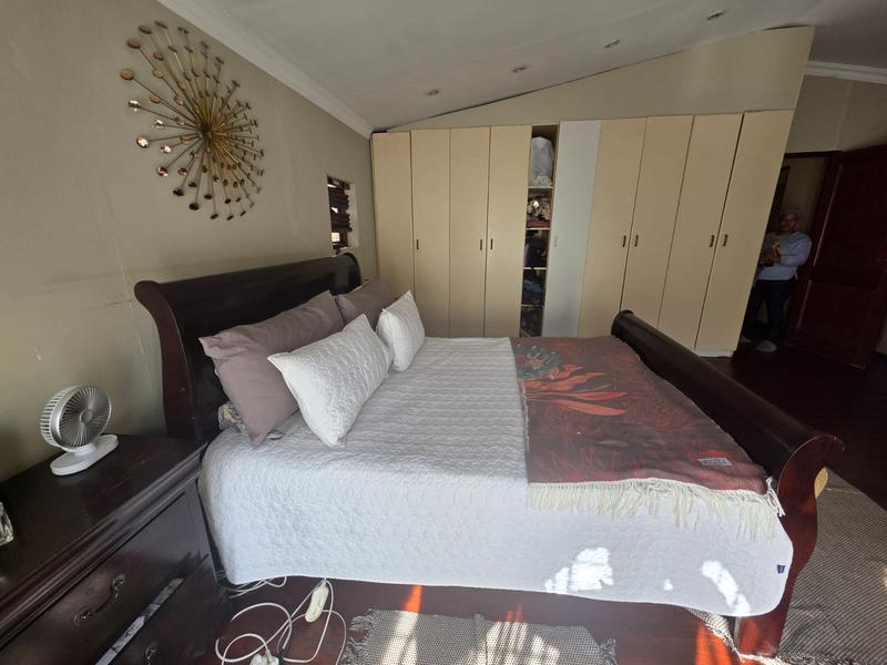 To Let 4 Bedroom Property for Rent in Glen Marais Gauteng