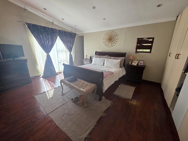 To Let 4 Bedroom Property for Rent in Glen Marais Gauteng