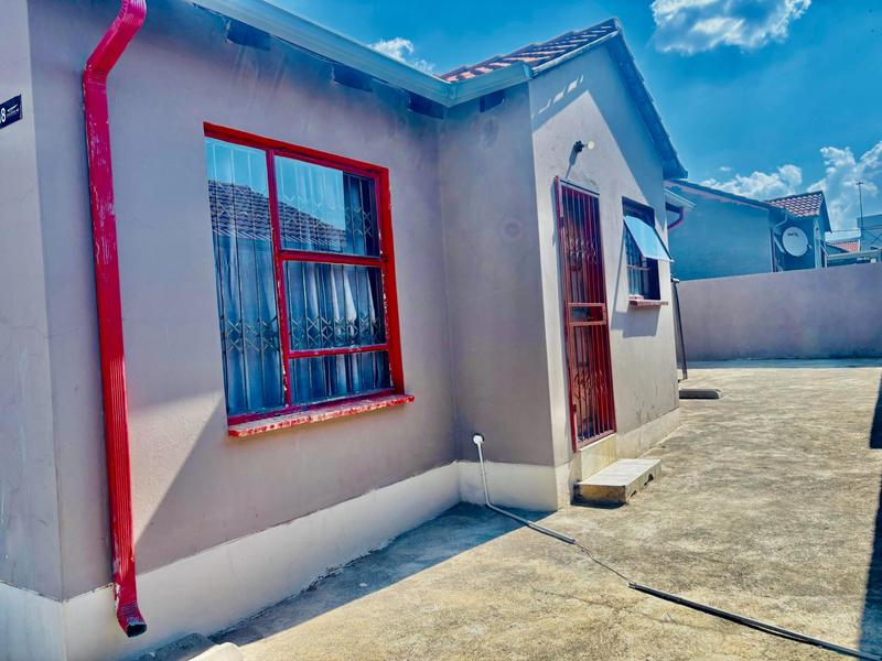 3 Bedroom Property for Sale in Fleurhof Gauteng