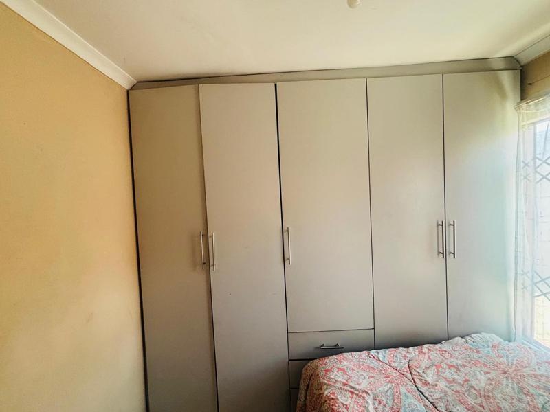 3 Bedroom Property for Sale in Fleurhof Gauteng
