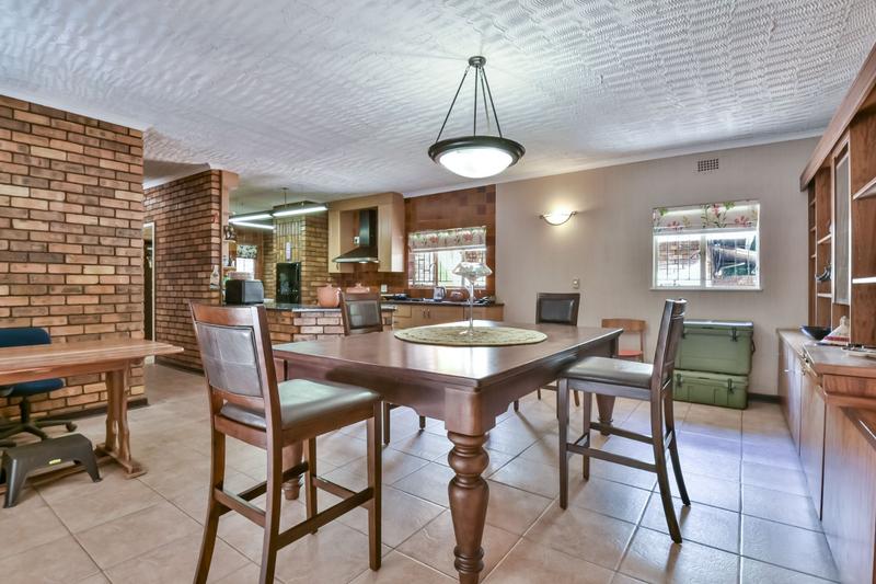 3 Bedroom Property for Sale in Glenvista Gauteng