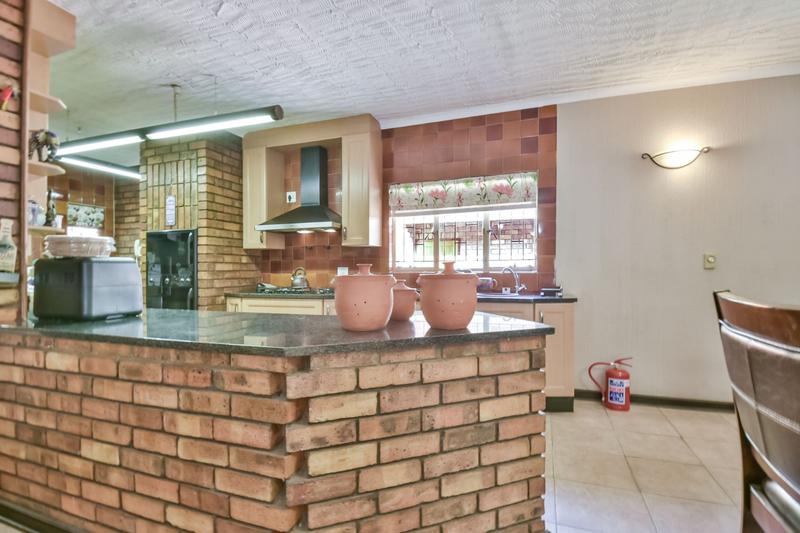 3 Bedroom Property for Sale in Glenvista Gauteng