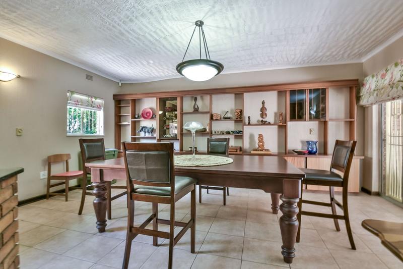 3 Bedroom Property for Sale in Glenvista Gauteng
