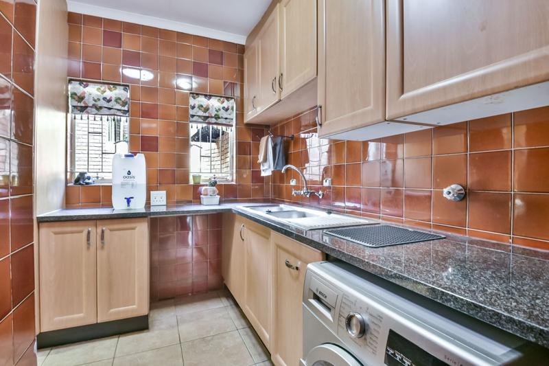 3 Bedroom Property for Sale in Glenvista Gauteng
