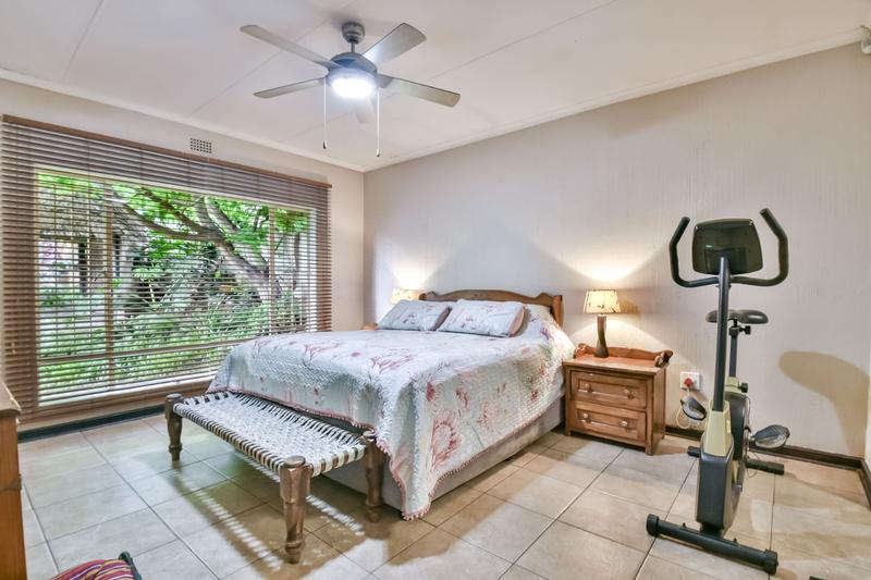 3 Bedroom Property for Sale in Glenvista Gauteng