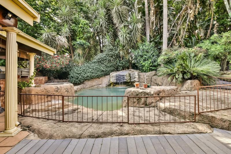 3 Bedroom Property for Sale in Glenvista Gauteng