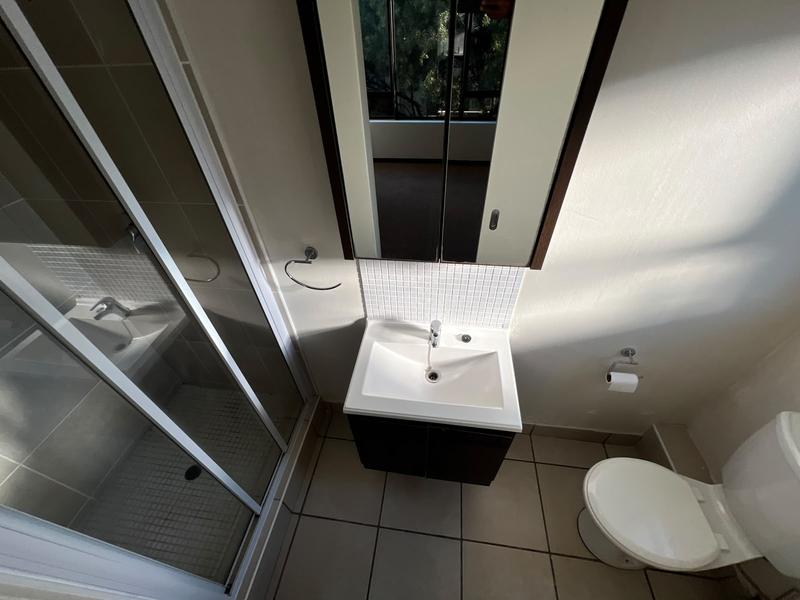 To Let 2 Bedroom Property for Rent in Bryanston Gauteng