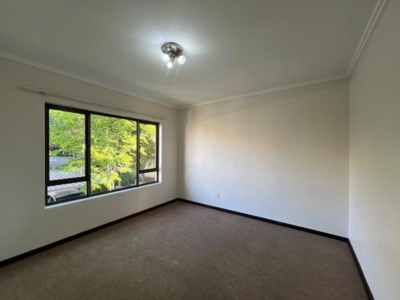 To Let 2 Bedroom Property for Rent in Bryanston Gauteng