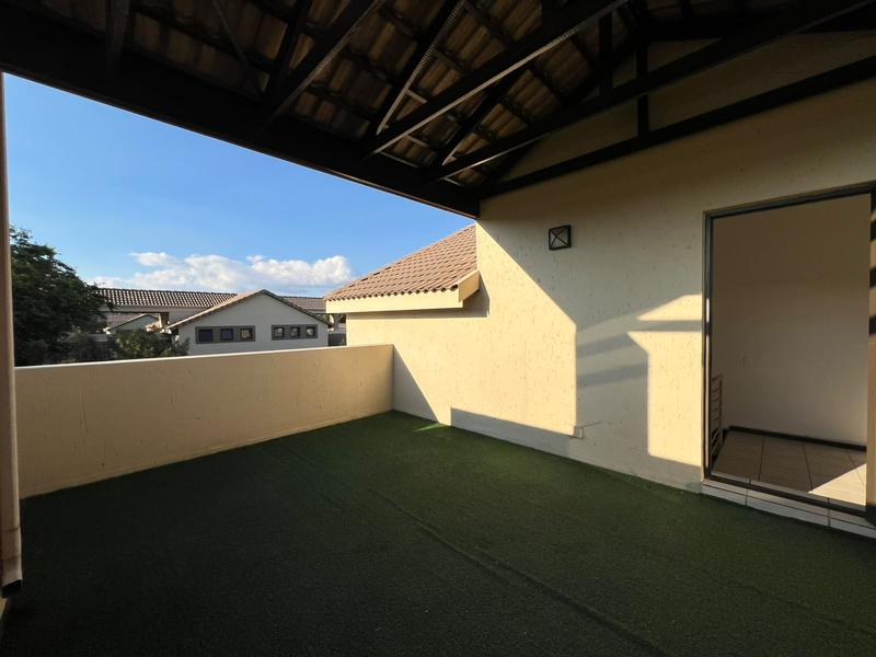 To Let 2 Bedroom Property for Rent in Bryanston Gauteng