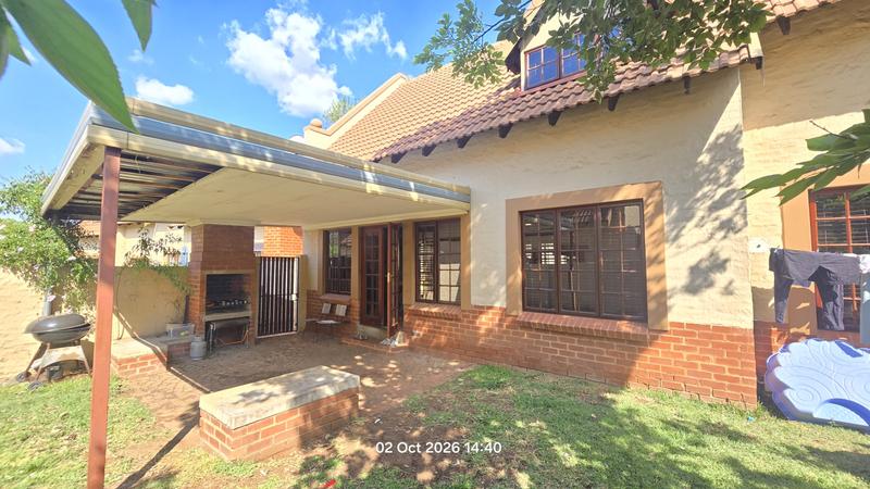 To Let 3 Bedroom Property for Rent in Equestria Gauteng