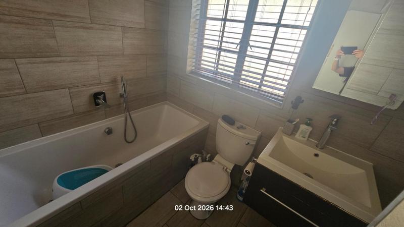 To Let 3 Bedroom Property for Rent in Equestria Gauteng