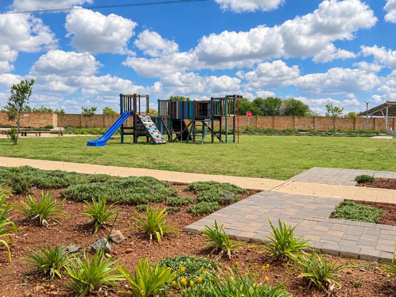 To Let 2 Bedroom Property for Rent in Parkhaven Gauteng