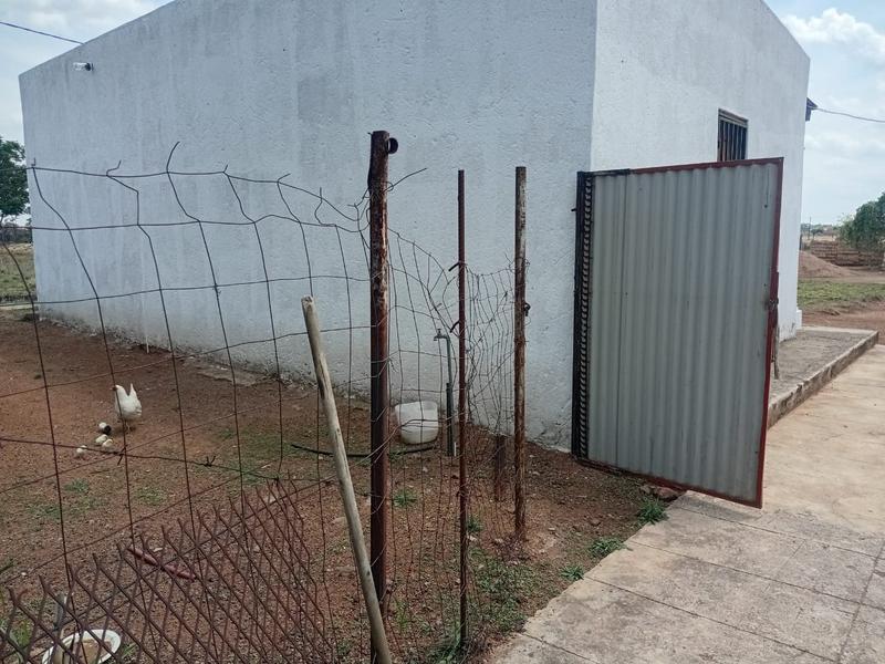 4 Bedroom Property for Sale in Knopjeslaagte Gauteng