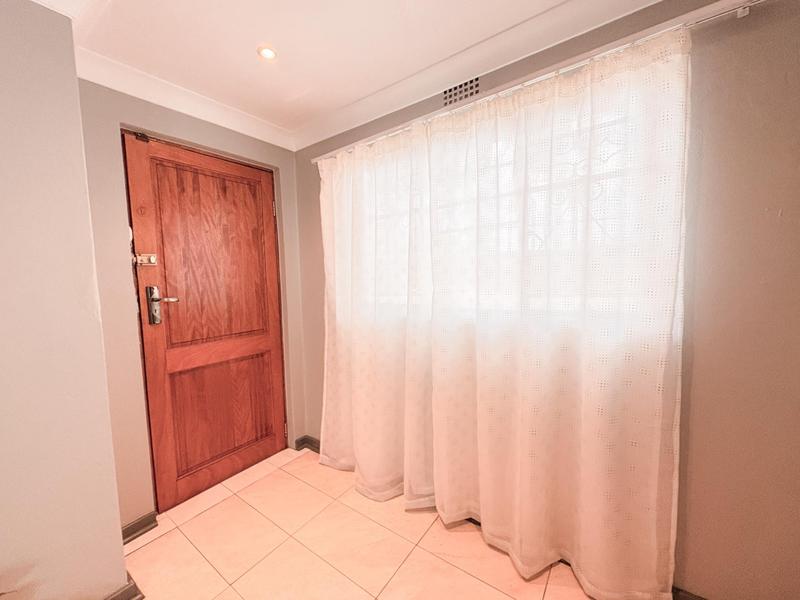 3 Bedroom Property for Sale in Bezuidenhout Valley Gauteng