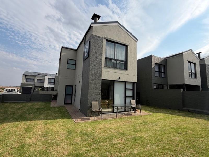 To Let 3 Bedroom Property for Rent in Midstream Meadows Gauteng