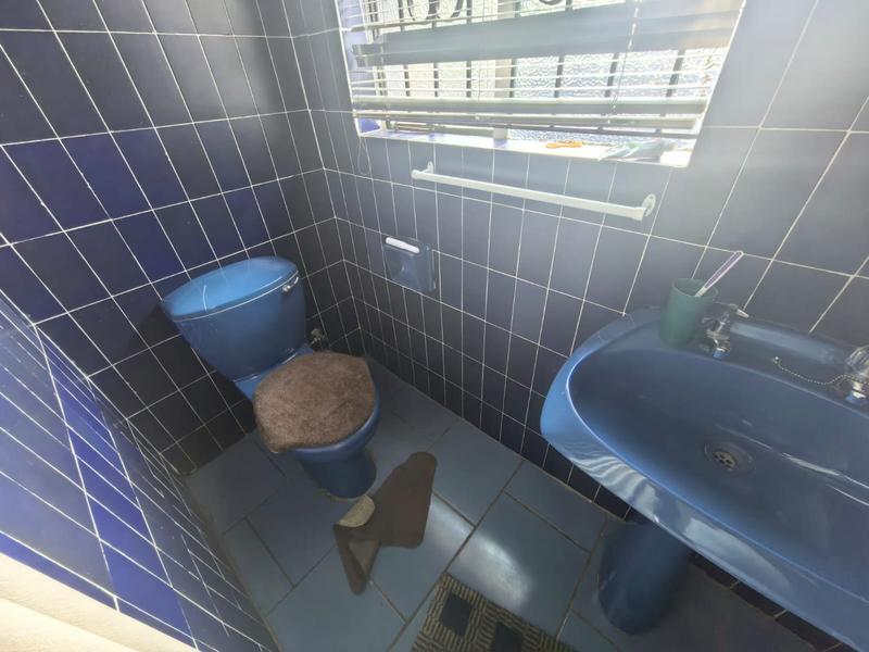 3 Bedroom Property for Sale in Fleurhof Gauteng