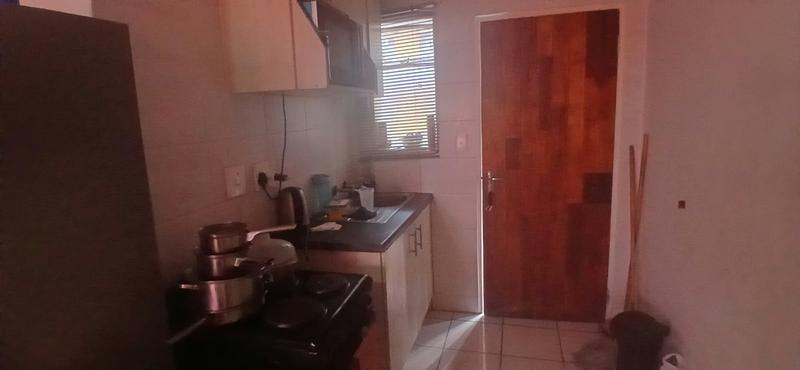 2 Bedroom Property for Sale in Fleurhof Gauteng