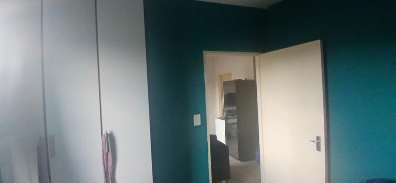 2 Bedroom Property for Sale in Fleurhof Gauteng