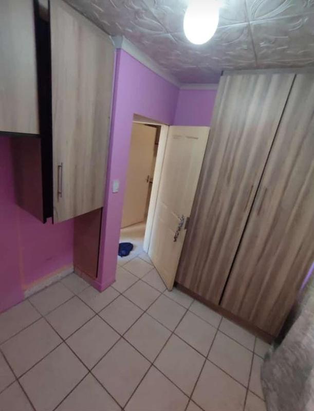 2 Bedroom Property for Sale in Fleurhof Gauteng