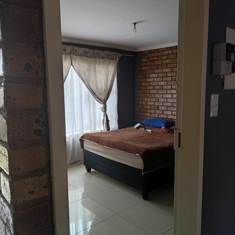 2 Bedroom Property for Sale in Krugersdorp Gauteng