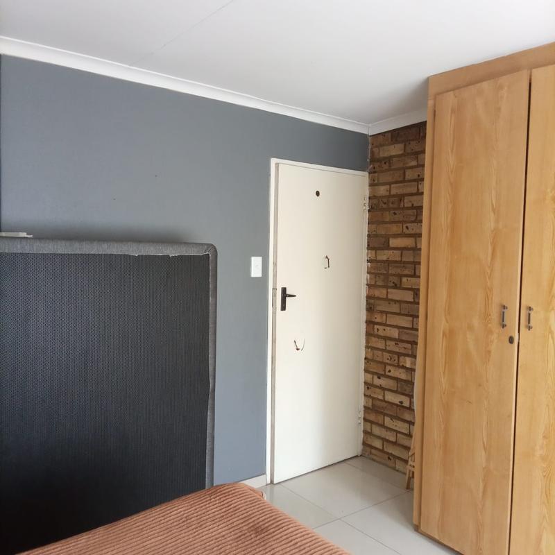 2 Bedroom Property for Sale in Krugersdorp Gauteng