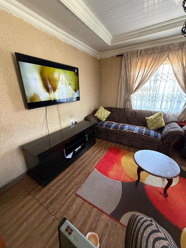 2 Bedroom Property for Sale in Meadowlands Gauteng