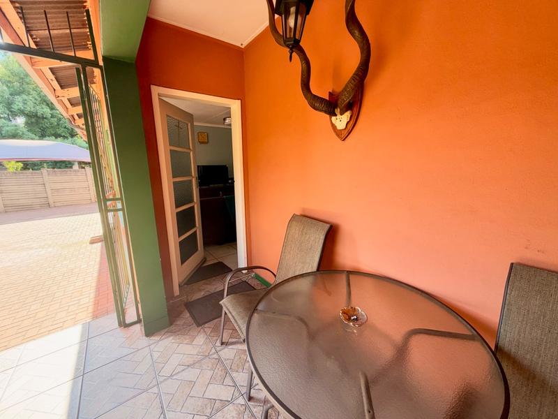 3 Bedroom Property for Sale in Vanderbijlpark Cw 6 Gauteng