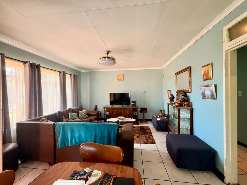3 Bedroom Property for Sale in Vanderbijlpark Cw 6 Gauteng