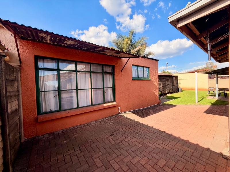 3 Bedroom Property for Sale in Vanderbijlpark Cw 6 Gauteng