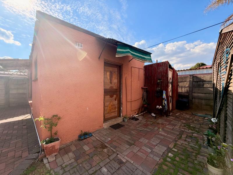 3 Bedroom Property for Sale in Vanderbijlpark Cw 6 Gauteng