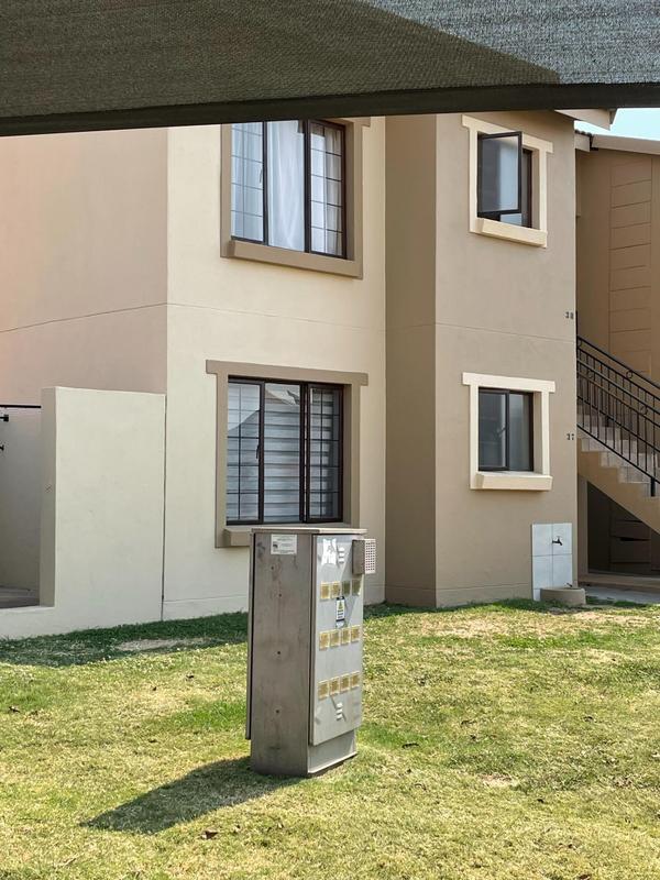 To Let 2 Bedroom Property for Rent in Montana Tuine Gauteng