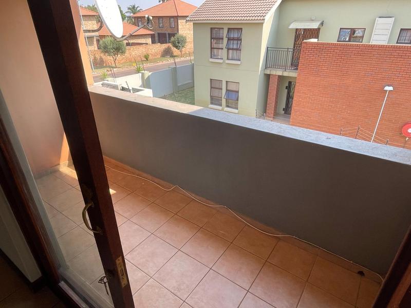 To Let 2 Bedroom Property for Rent in Montana Tuine Gauteng