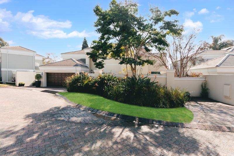 4 Bedroom Property for Sale in Lonehill Gauteng