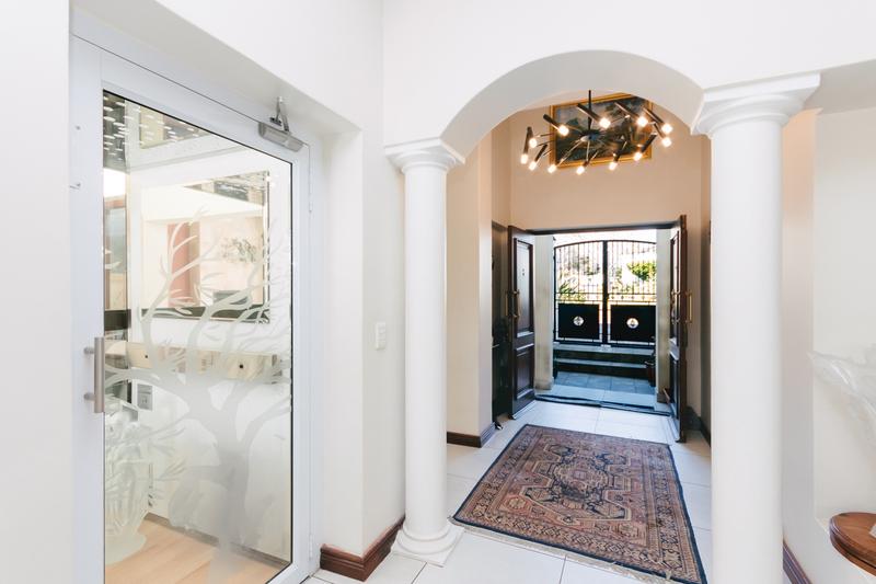 4 Bedroom Property for Sale in Lonehill Gauteng
