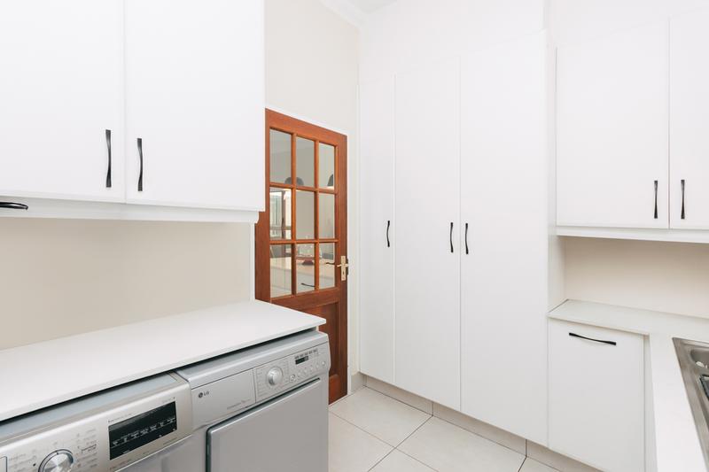 4 Bedroom Property for Sale in Lonehill Gauteng