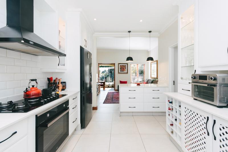 4 Bedroom Property for Sale in Lonehill Gauteng