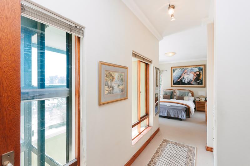 4 Bedroom Property for Sale in Lonehill Gauteng