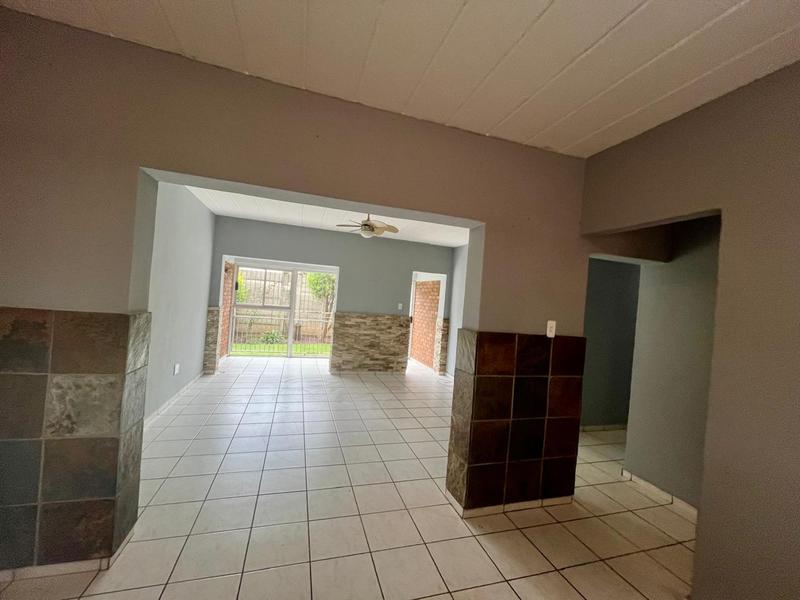 2 Bedroom Property for Sale in Vanderbijlpark CE Gauteng