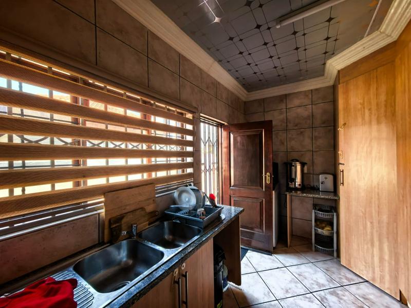 3 Bedroom Property for Sale in Rose Acres Estate Gauteng